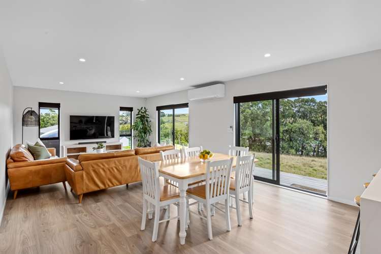 10 Alfred Peter Crescent Warkworth_7