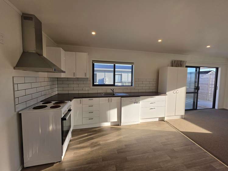  B/27 Hinemoa Street Levin_8