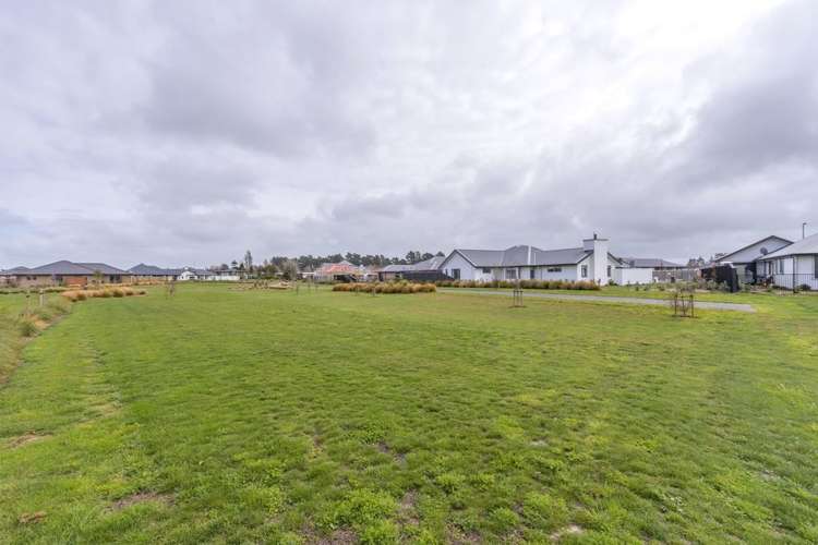 46 Faulks Drive Lincoln_23