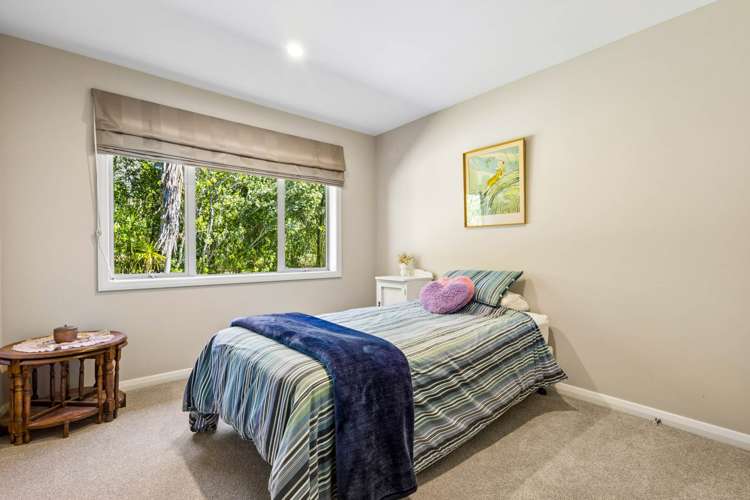 664 Redoubt Road Flat Bush_20
