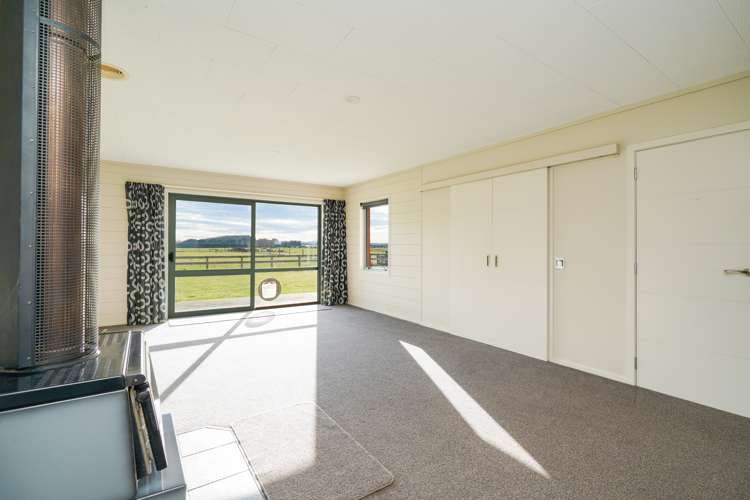 453 Rimu Road Kennington_5