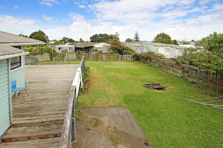 14 White Road Manurewa_2