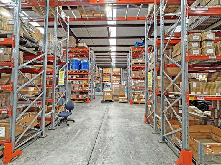 8 George Bourke Drive Mt Wellington_2