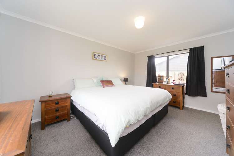 13 Wescombe Grove Feilding_11