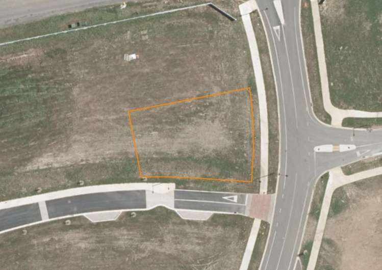 2 Repoiti Court Rototuna North_3