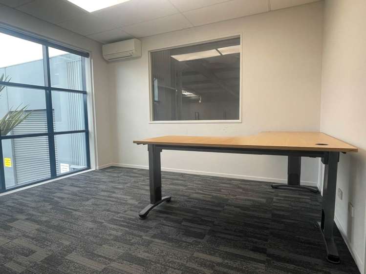 Unit E/9 Piermark Drive Rosedale_4