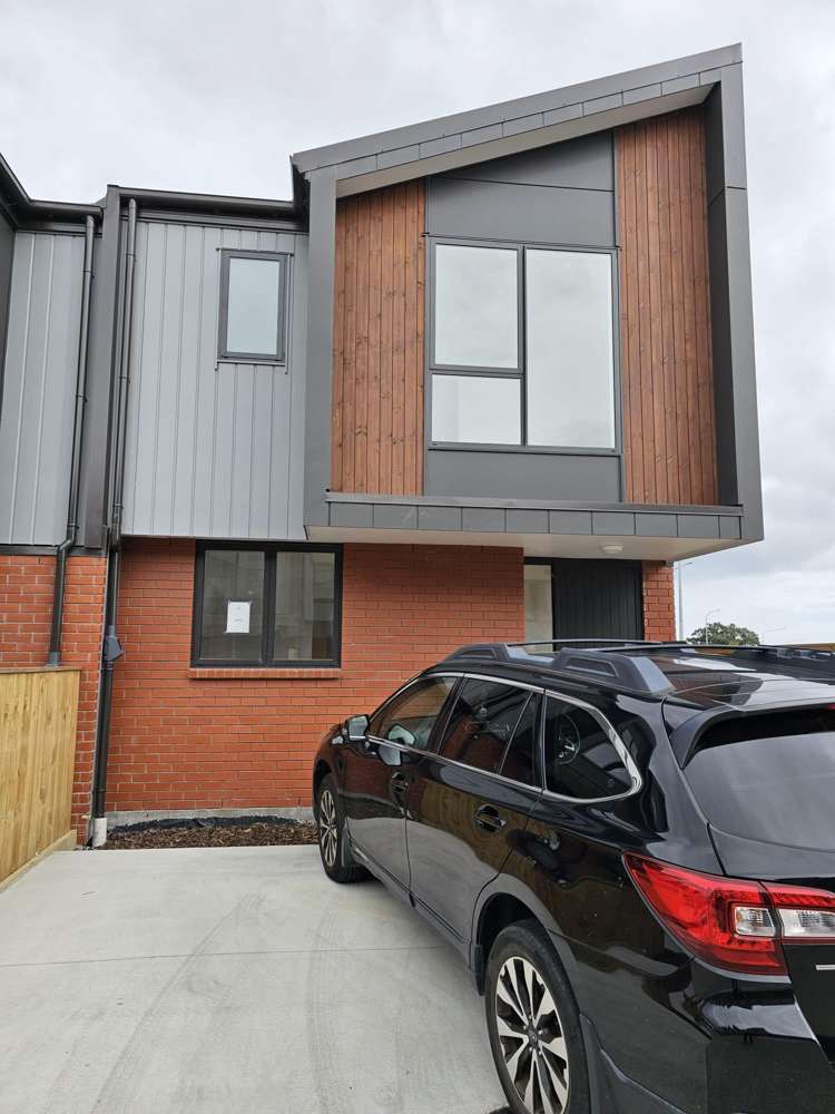  4 Waipuhinui Way Wiri_9