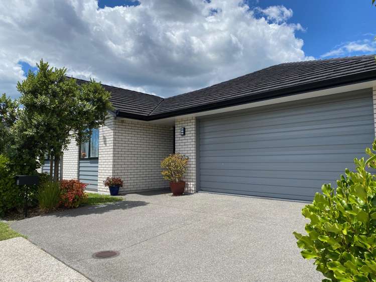 7 Raynor Crescent Pyes Pa_19