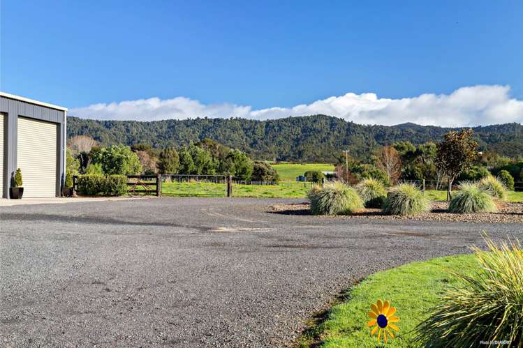 67 Pukekereru Lane Whakatiwai_13