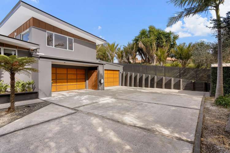 17 Governors Heights Whangamata_30