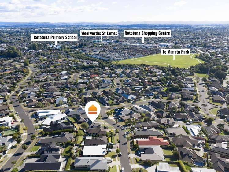 6 Raddington Way Huntington_19