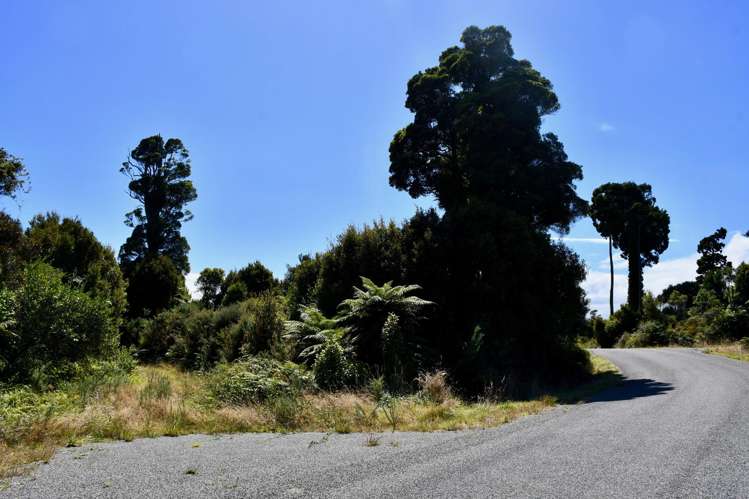 37 South Terrace Road Karamea_6