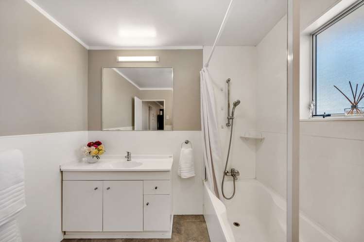 905 Eaton Road Saint Leonards_17