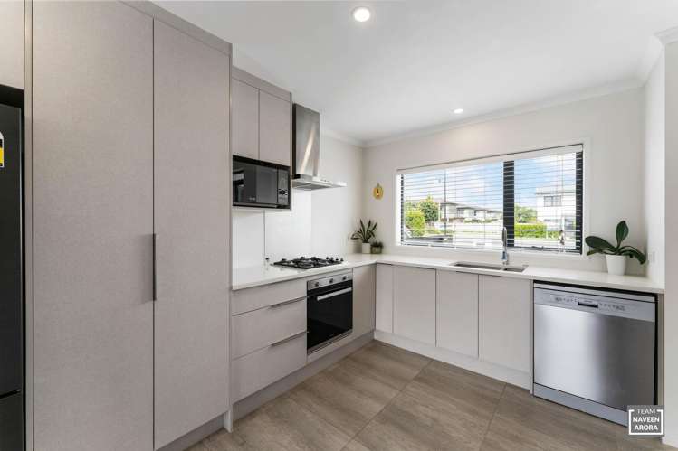 32A Biplane Street Takanini_1