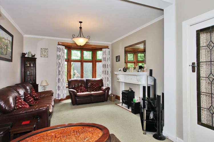 28 Sarsfield Street Southbridge_3