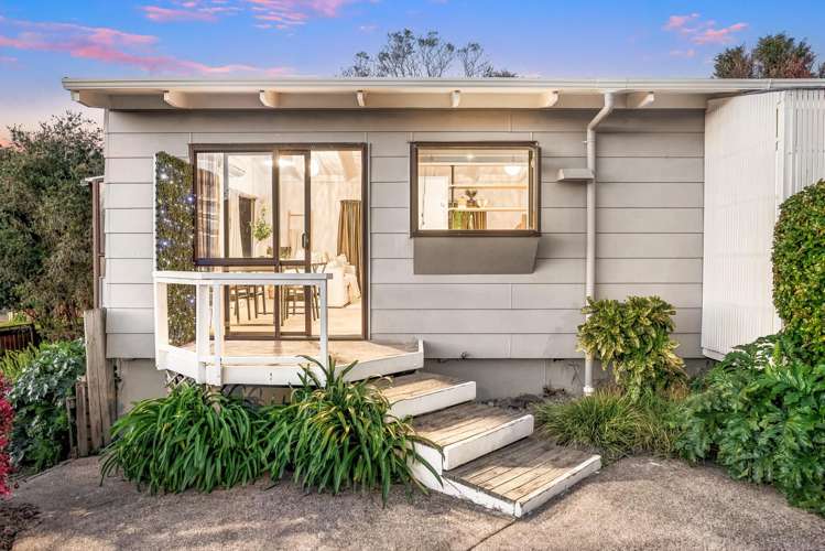 1 Holmburn Street Welcome Bay_7