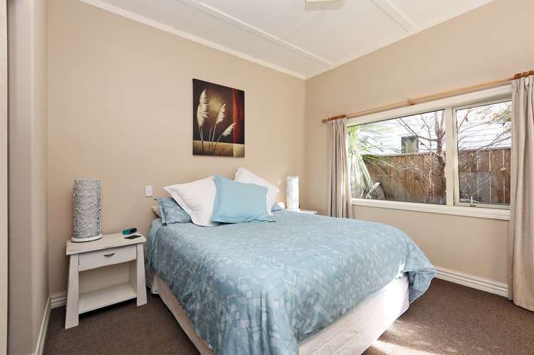 16a Hammond Road Taradale_5