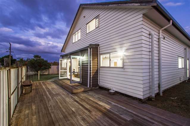 72 Sherwood Avenue Te Atatu South_4