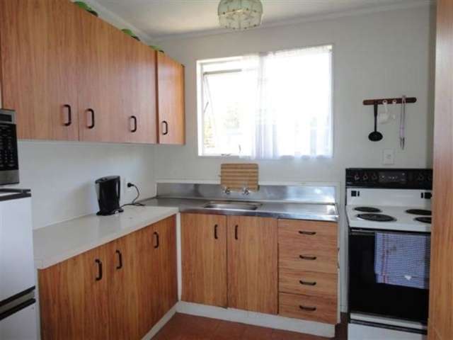 1/6 Sparrow Place Manurewa_3