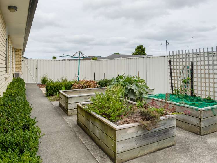 9 Sterling Park Lytton West_23