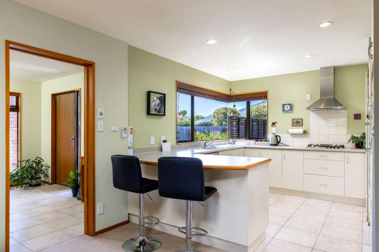 7 Karere Place Springlands_11