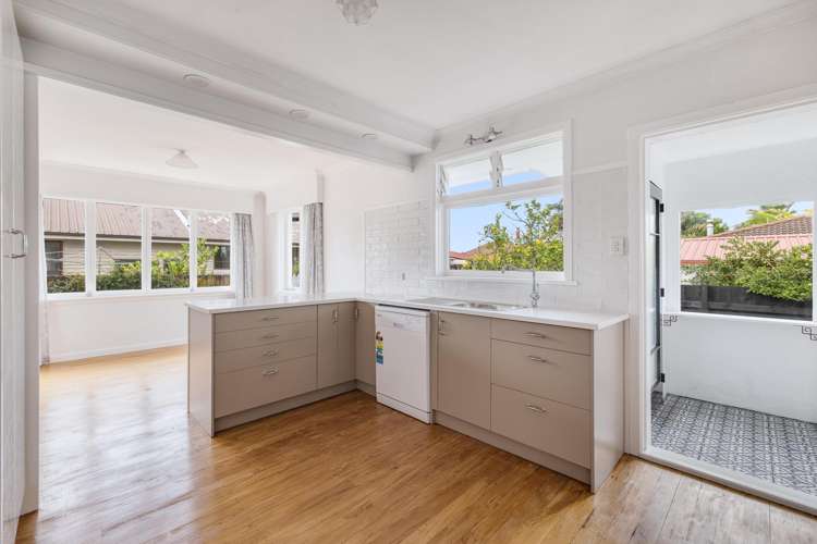 21 Judea Road Judea_5