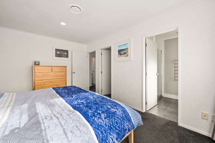 35 Warwick Drive Lynmore_11