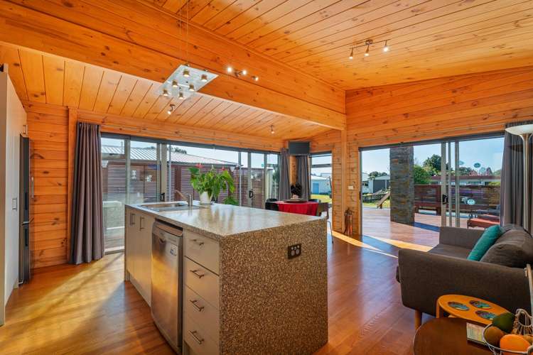48 Catherine Crescent Whitianga_7