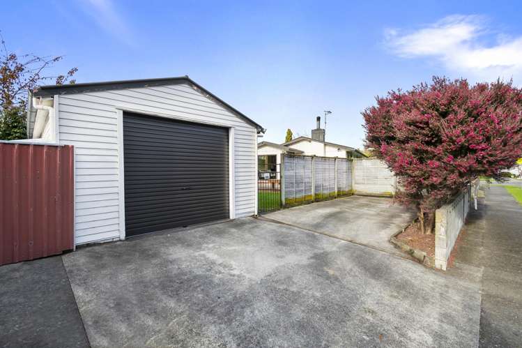 2 Croxley Place Terrace End_4