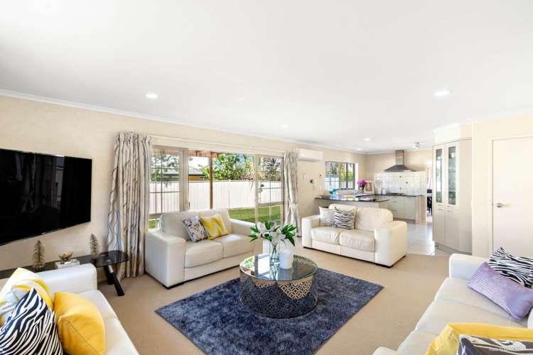 85 Middlefield Drive Flat Bush_5