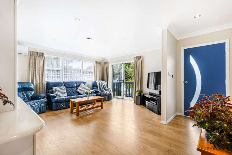 56 Lemnos Place Titirangi_1
