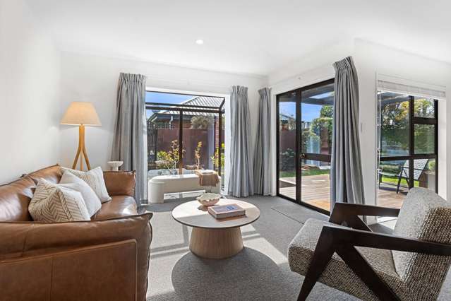 2/64 Searells Road Strowan_4