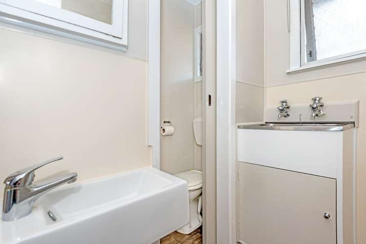 737 Aberdeen Road Te Hapara_10