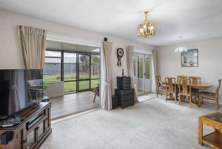 84 Dunbarton Street Redwood_6