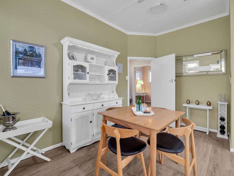 33 Moore Avenue Tawhero_19