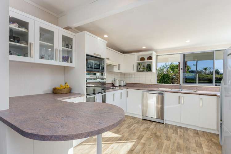 8 Clayden Road Warkworth_13