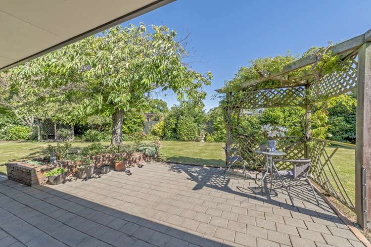 85 Pages Road Allenton_24