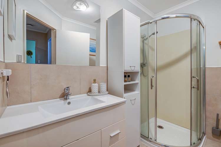 25a Jelas Road Red Beach_12