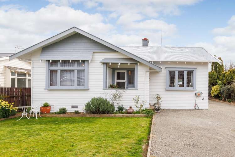25 Argyle Avenue Takaro_27