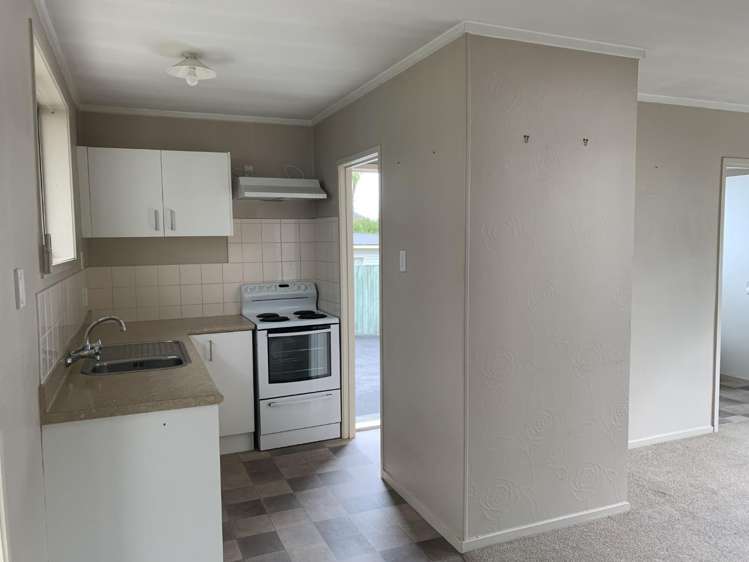 12A Carey Street 1066_1