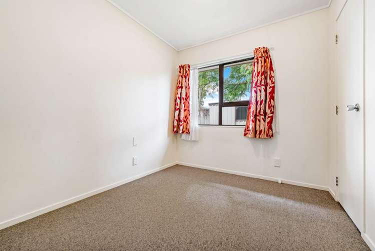 1/9 Sharivari Place Conifer Grove_6