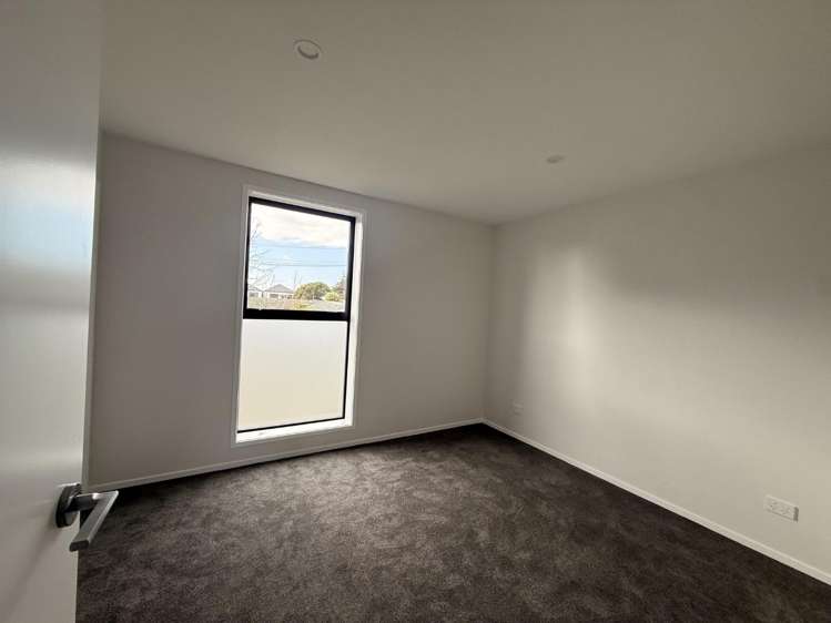 3/1 Scott Road 10695_4