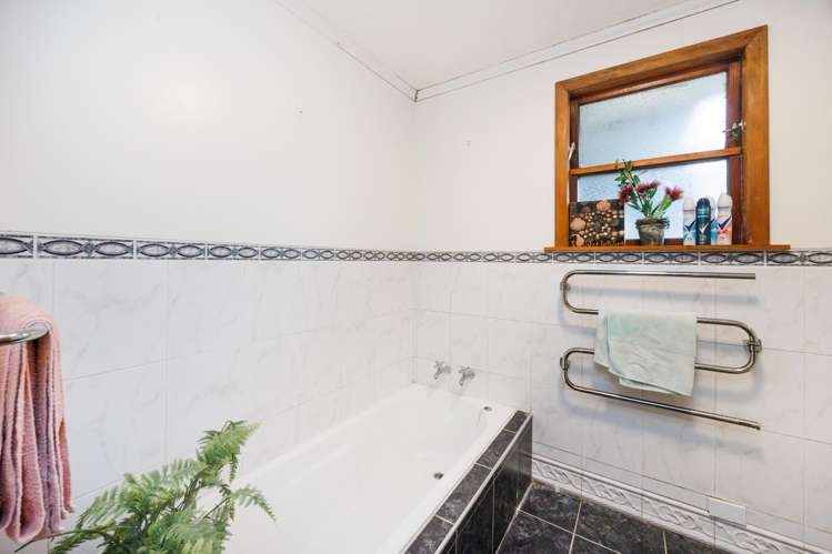 8 Flint Street Milson_11