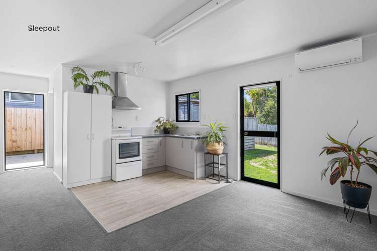 29 Amorino Drive Red Beach_20