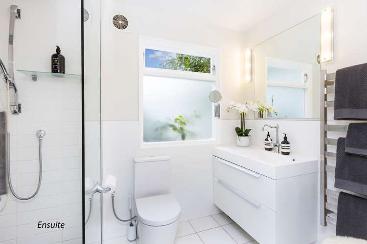 385 Fergusson Drive Heretaunga_19