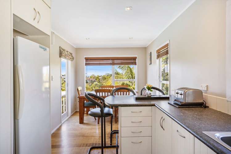 4 Dunraven Place Torbay_5