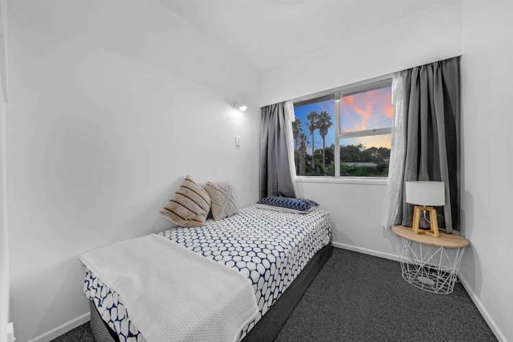 12 Snell Avenue Papakura_16