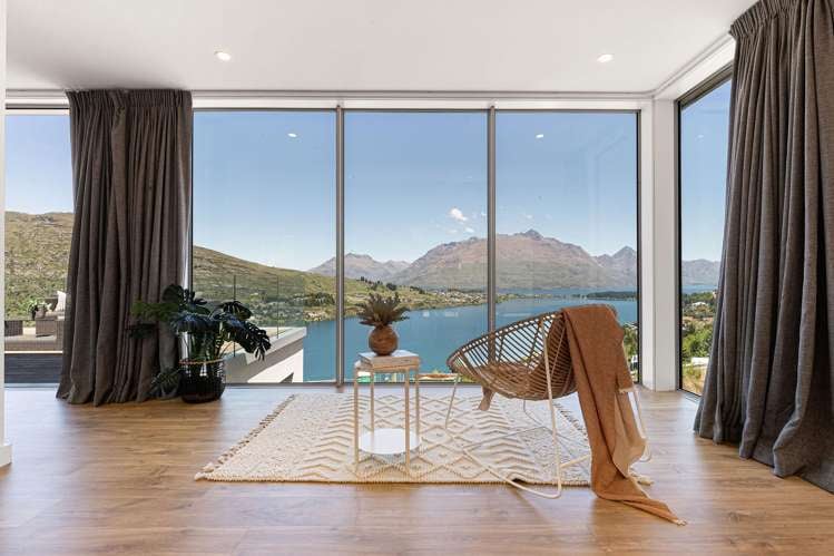 12A Florence Close Queenstown Hill_9