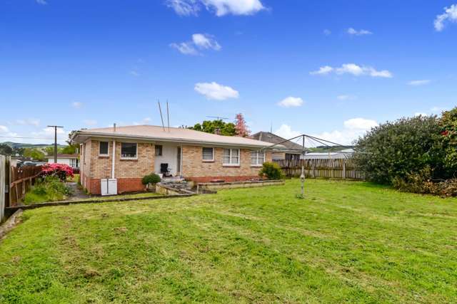 235 Clayton Road Pukehangi_3