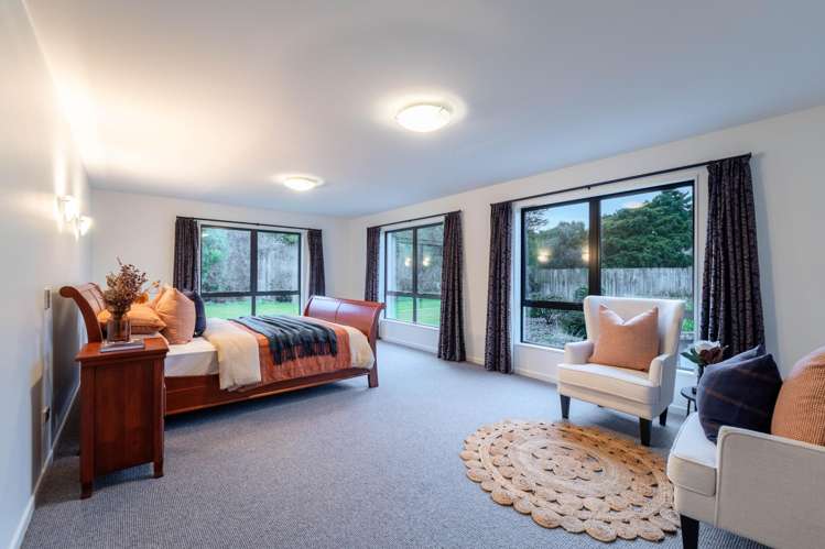 146 Oreti Road Otatara_17